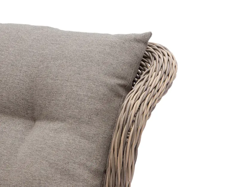 Miriam Loungestol - Dusty