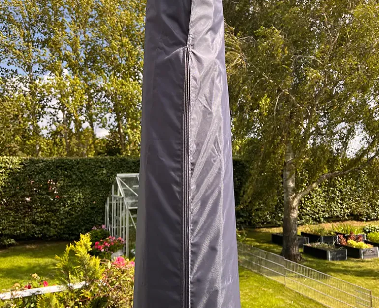 Overtræk til markedsparasol op til Ø250cm.