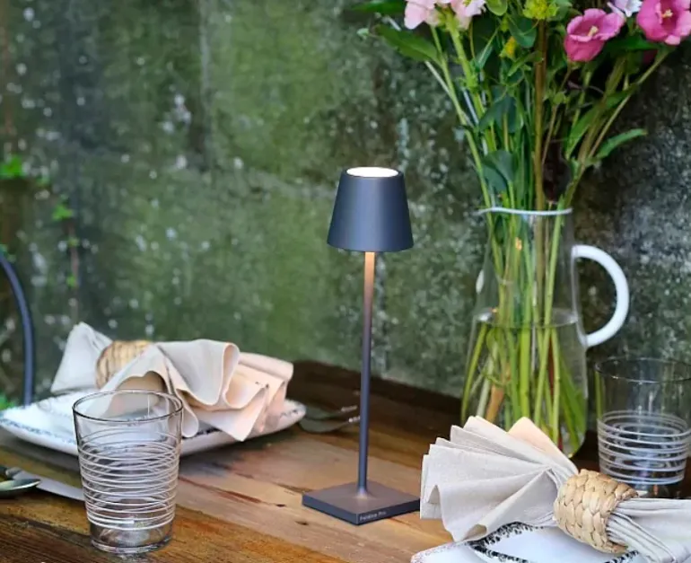 Poldina Micro LED Lampe - Mørkegrå